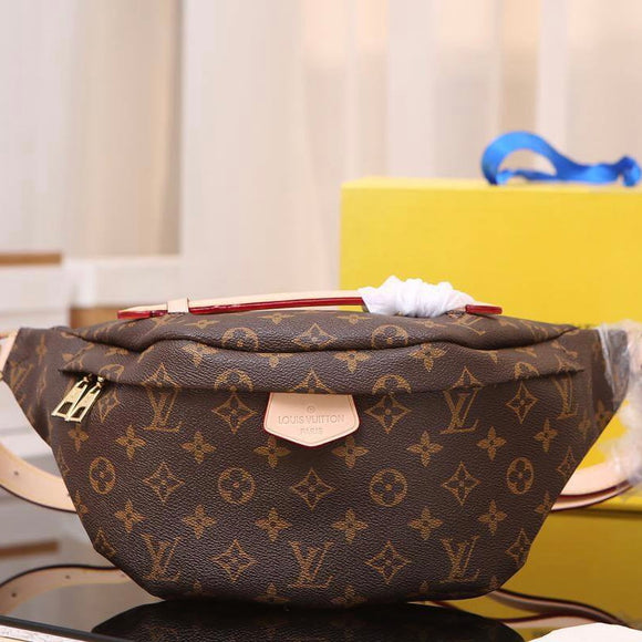 LV POUCH CLASSIC