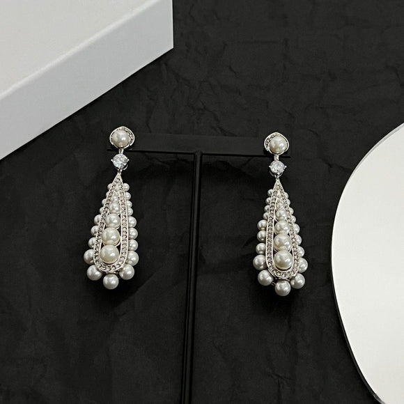 DAVID M. VINTAGE PEARL EARRINGS