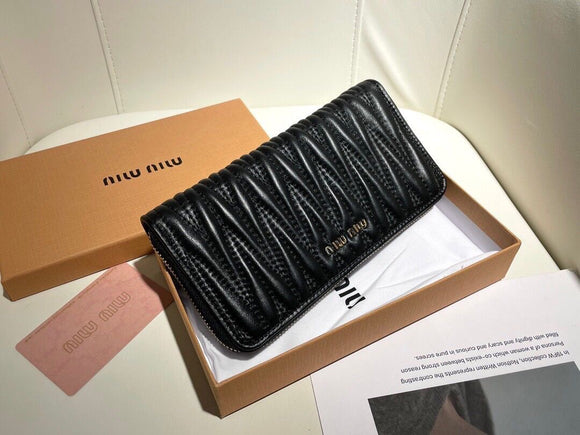 MIU WALLET BIG