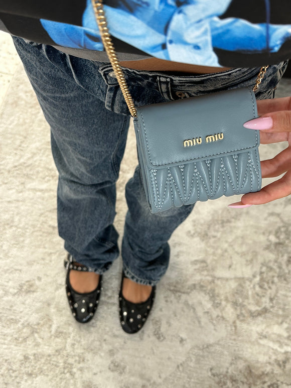 MIU WALLET BAG במלאי❤️.           מבחר צבעים