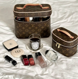 BAG LV MAKEUP