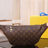 LV POUCH CLASSIC