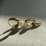 PEARL HOOPS GOLD