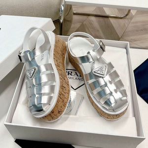 PRAD SILVER PLATFORM